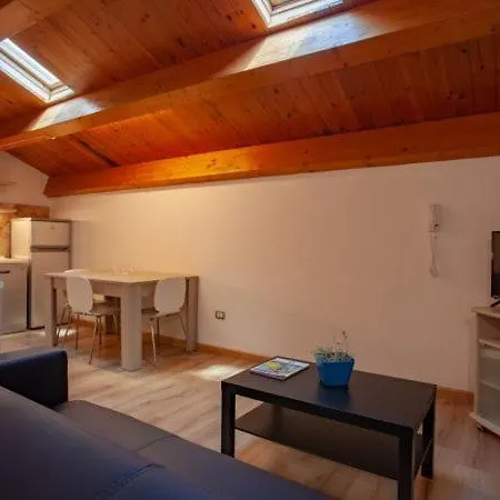Sleeps 4 Apartman
